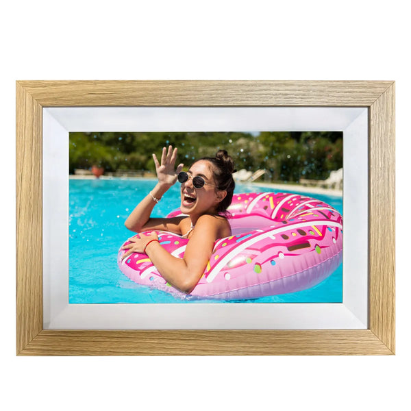 Digital Photo Frames